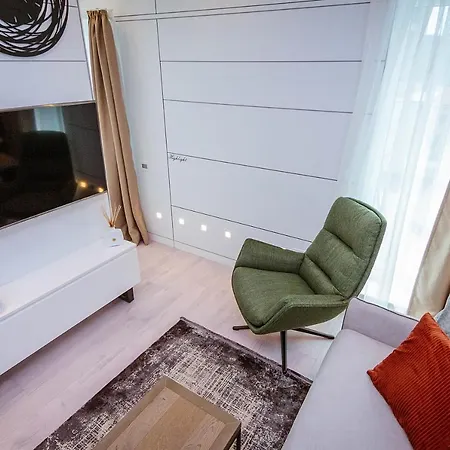 No 6 Apartment Constanta
