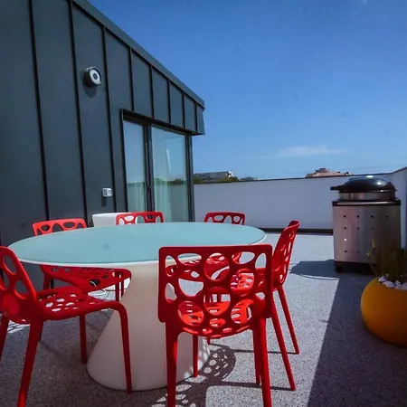 No 6 Apartment Constanta