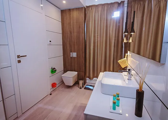 No 6 アパート コンスタンツァ