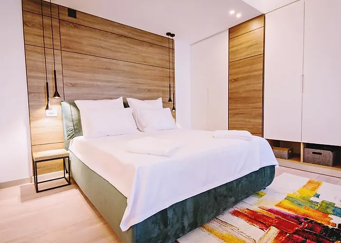 No 6 アパート コンスタンツァ