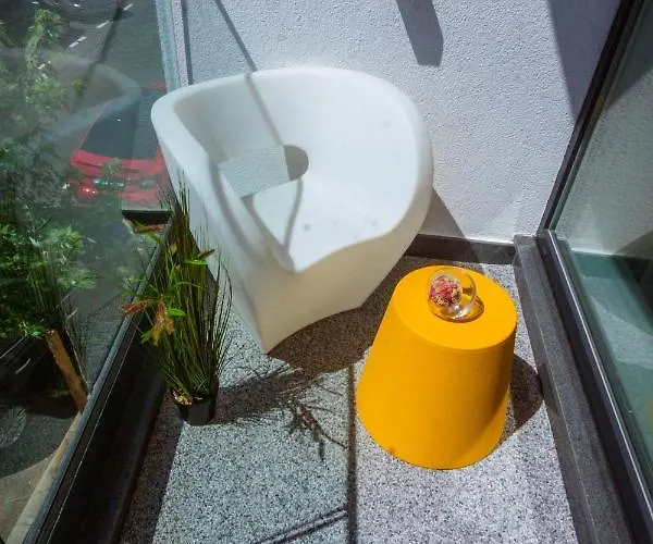 No 6 * コンスタンツァ